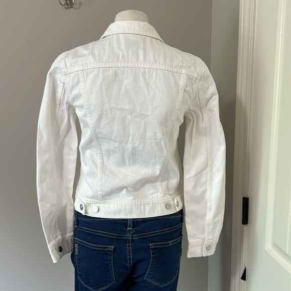 J Crew Jacket White Denim Long Sleeve Silver Button Timeless Classic Sz XS NEW - Picture 5 of 11